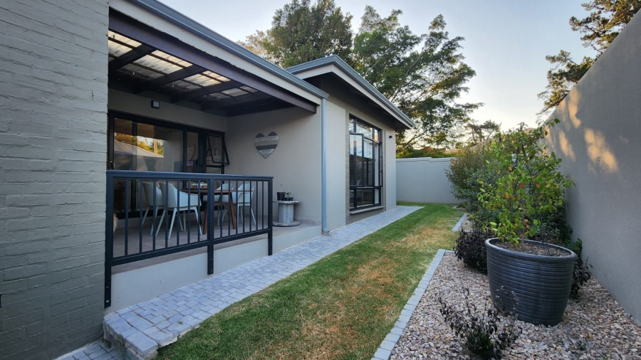 3 Bedroom Property for Sale in Glenwood Western Cape